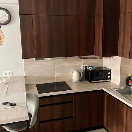 Comfort в жк империал アパート トラスコヴェッツ